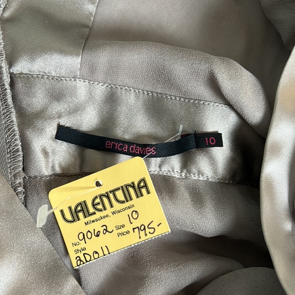 A Designer Silk Tunic in size 10 - Picture 3 of 4